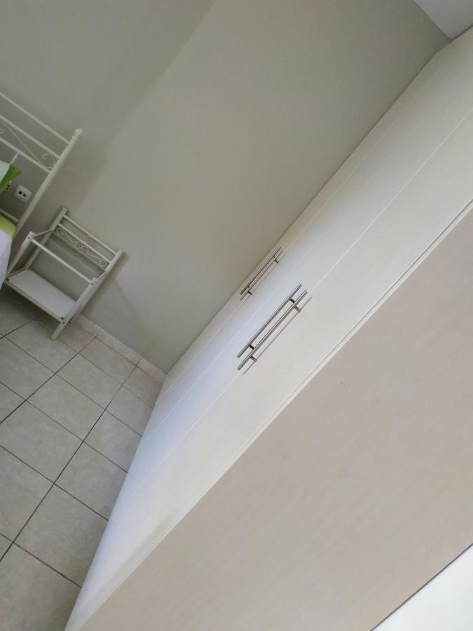 Urban Comfortable Apartment Argos Exterior foto